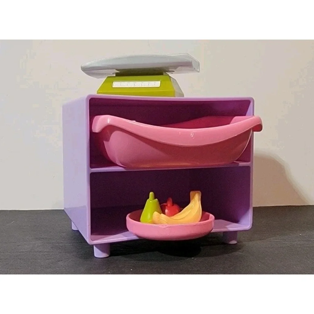 Barbie Fashion Doll - I Can‎ Be A Zoo Doctor Scale, Food, Tray....Playset #B010